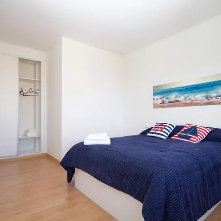 - 2 Bedrooms - 08574 * Lira (A Coruna)